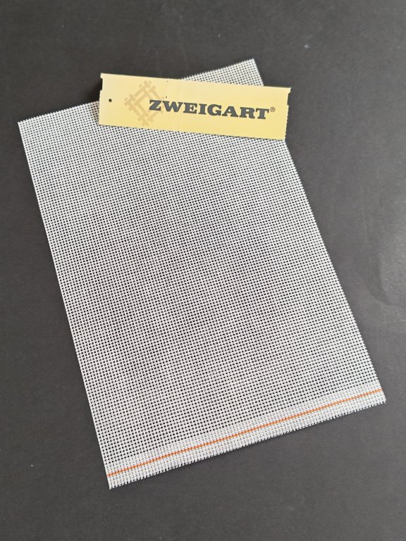 Fehér Zweigart Stramin 44/100 (normál kanava) - 20x30 cm