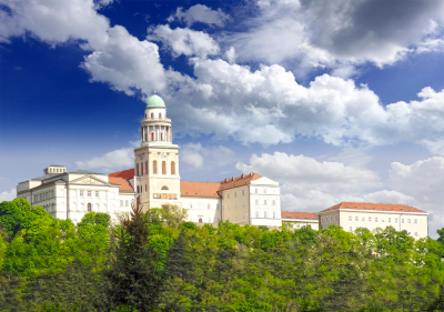 Pannonhalmský opátstvo